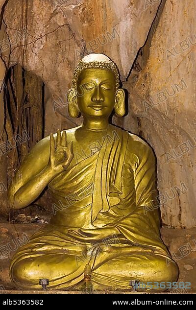 Buddha statue, Marble Mountains, Hoi An, Vietnam, Asia.