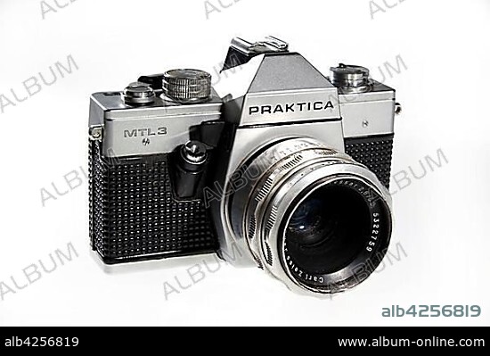 Praktica MTL 3, 35mm single-lens reflex camera, SLR, GDR.