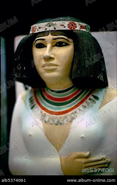 Statue of Nofret, wife of Rahotep, son of King Snofru, about 2610 B. C., Egyptian Museum of Cairo, Egypt, Africa.