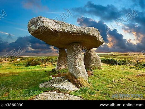 Lanyon Quoit, megalithic burial dolmen, Neolithic period, near Morvah, Penwith peninsula, Cornwall, England, Großbritanien.
