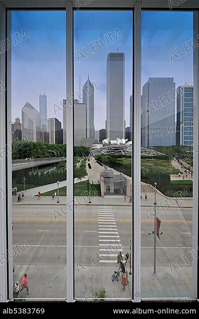 View from the roof terrace of The Art Institute of Chicago, an art museum and art school, towards the skyline with the Aon Building, Two Prudential Plaza, the Smurfit-Stone Building, Jay Pritzker Pavilion, Millennium Park and Grant Park, Chicago, Illinois, United States of America, USA, North America.