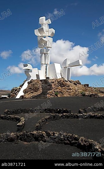CÉSAR MANRIQUE. Monumento al Campesino or Monumento a la Fecundidad, by César Manrique, San Bartolome, Lanzarote, Canary Islands, Spain, Europe.