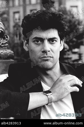 Portrait of French actor Georges Corraface in 1992.
