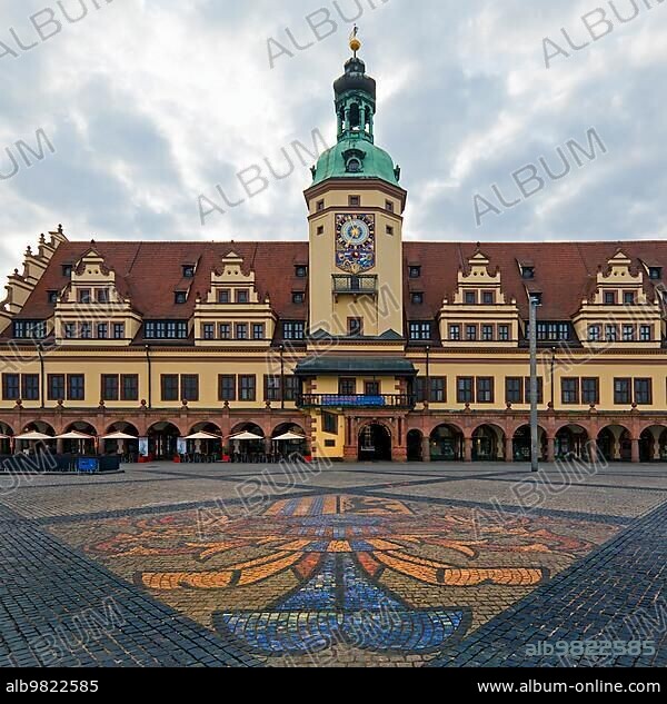Leipzig market with city coat of arms on the pavement in front of the Old Town Hall; today Leipzig Museum of City History; Saxony; Germany; Europe.