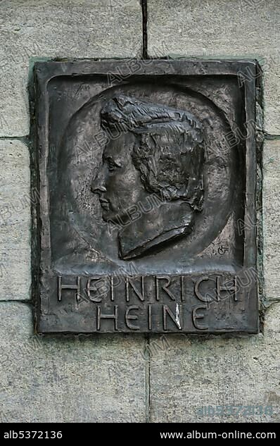 Heinrich Heine monument, Taunusanlage park, Frankfurt am Main, Hesse, Germany, Europe.