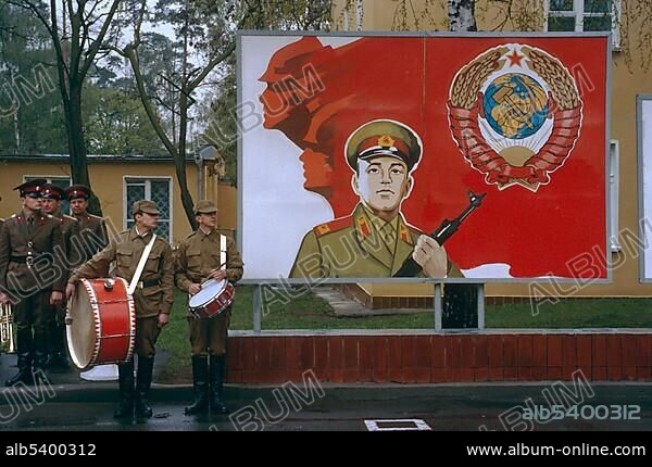 Russian military band, army barracks, Frankfurt Oder, East Germany/GDR, Europe.