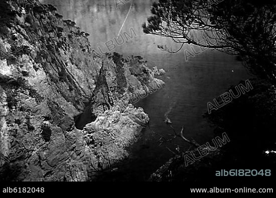 COSTA BRAVA - FOTOGRAFIA EN BLANCO Y NEGRO - AÑOS 40.