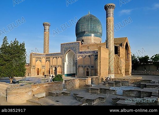 Gur Emir, Gur-Amir, Guri Amir mausoleum, tomb of Timur, Temur, Tamerlane, Samarkand, Silk Road, Uzbekistan, Central Asia, Asia.