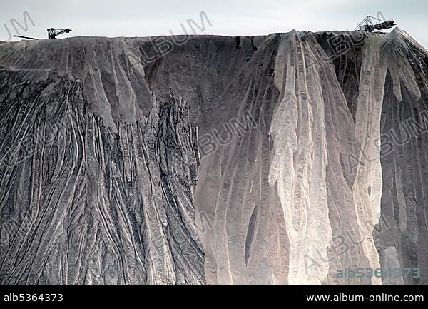 Monte Kali spoil heap, salt dump, potash mining, column trail, perforated plate trail, green belt, border trail, former German-German border, Dankmarshausen, Werratal, Werra-Suhl Valley, Wartburgkreis, Thuringia, Germany, Europe.