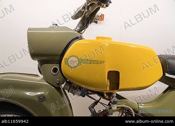 Simson SR 4 4 Habicht, 1971, VEB Fahrzeug und Jagdwaffenwerk Suhl, German Democratic Republic, PS.SPEICHER Museum, Einbeck, Lower Saxony, Germany, Europe.