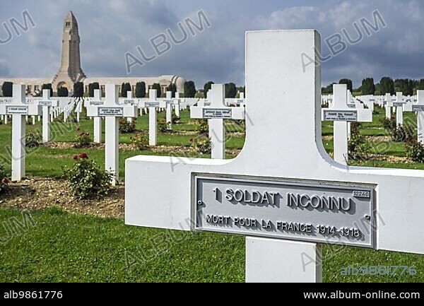 Grave of unknown French soldier at the Douaumont ossuary and military cemetery for First World War One French soldiers who died at Battle of Verdun, France, Europe.