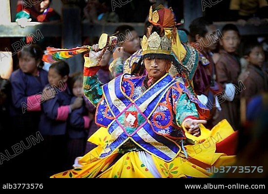 Monastery festival in Jakar Dzong fortress, Jakar, Bumthang district, Bhutan, Asia.