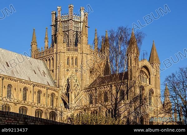 ELY, CAMBRIDGESHIRE/UK - NOVEMBER 23 : Exterior view of Ely Cathedral in Ely on November 23, 2012.