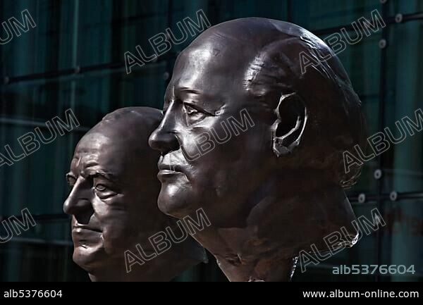 Monument to the fathers of reunification, former Chancellor Helmut Kohl, former Russian President Mikhail Gorbachev, Berlin, Germany, Europe.