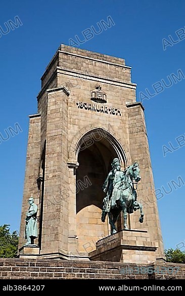 Monument to Kaiser Wilhelm I., Dortmund, Ruhr Area, North Rhine-Westphalia, Germany, Europe.