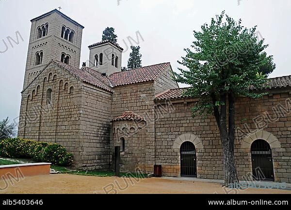 Monasterio Romanico, monastery and church, Poble Espanyol, Spanish village, open-air museum, Montjuic, Barcelona, Catalonia, Spain, Europe.