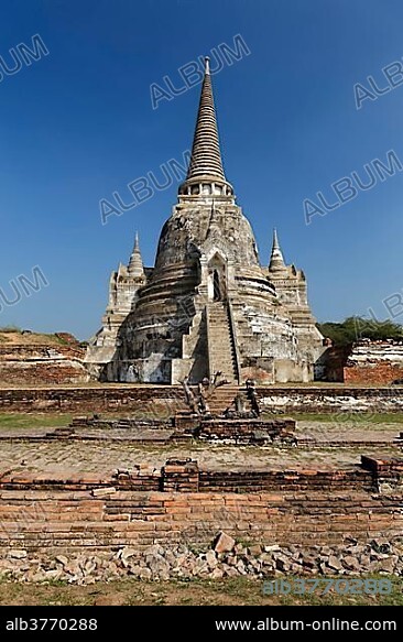 Chedi at Wat Phra Sri Sanphet, Phra Nakhon Si Ayutthaya, Ayutthaya, Ayutthaya province, Central Thailand, Thailand, Asia.