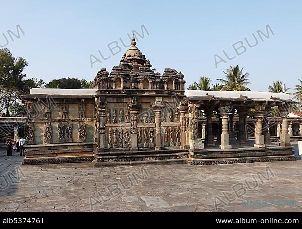 Andal Temple, Hoysala style, Belur, Karnataka, South India, India, South Asia, Asia.