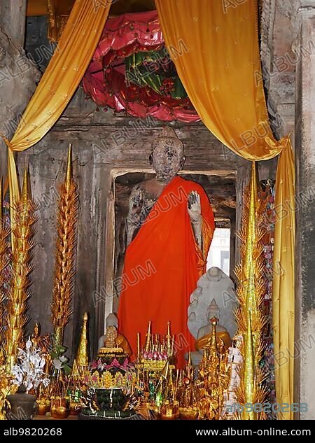 Angkor Wat Temple; Buddha; Siem Reap Province; Angkor's Temple Complex Site listed as World Heritage by Unesco in 1192; built at the XIIth Century; Cambodia; Asia.