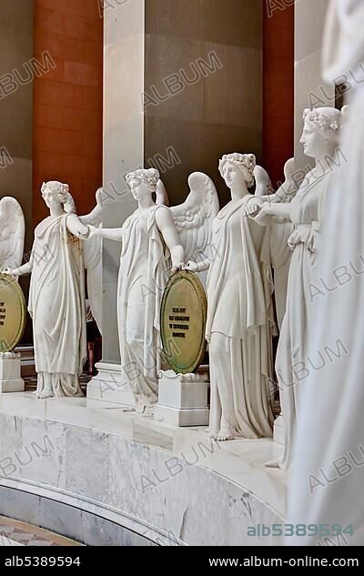 Victory goddesses by Ludwig Schwanthaler, Befreiungshalle Hall of Liberation at Kelheim, Lower Bavaria, Bavaria, Germany, Europe.