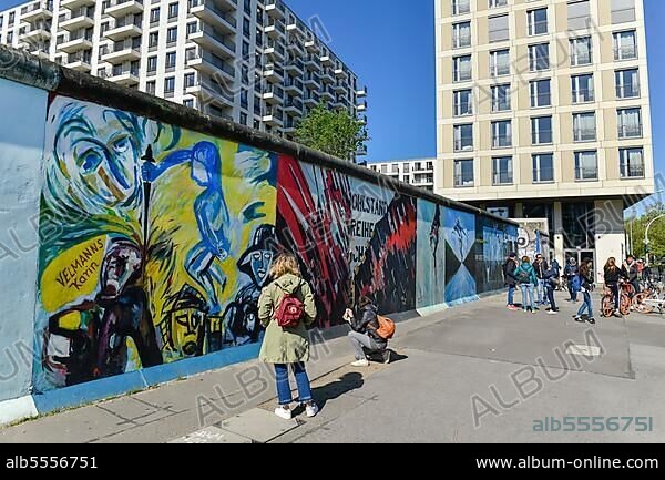 East Side Gallery, Mühlenstraße, Friedrichshain, Berlin, Germany, Europe.