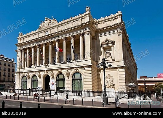 The Palais de la Bourse, houses the Chambre de commerce et d'industrie Marseille-Provence and the Museum Musée de la Marine, La Canebière street, Marseille, France, Europe.