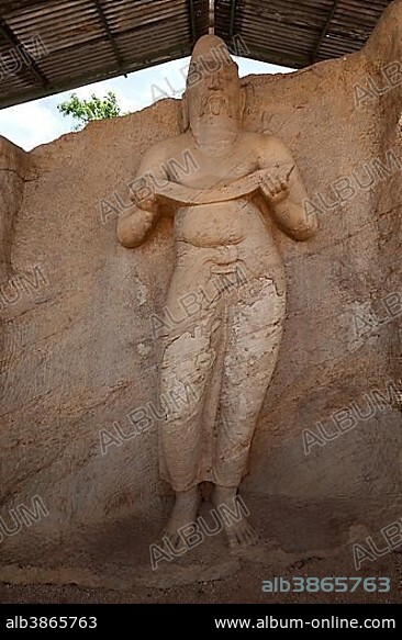 Statue of King Parakramabahu, Polonnaruwa, North Central Province, Sri Lanka, Asia.