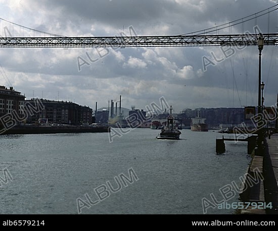 ALBERTO PALACIO (1856-1939). PUENTE COLGANTE TAMBIEN LLAMADO PUENTE VIZCAYA- 1893 - UNE PORTUGALETE CON GETXO - FOTO AÑOS 80.