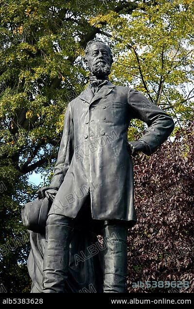 Alfred Krupp Memorial in the park of Villa Huegel, Essen, Ruhrgebiet, North Rhine-Westphalia, Germany, Europe.