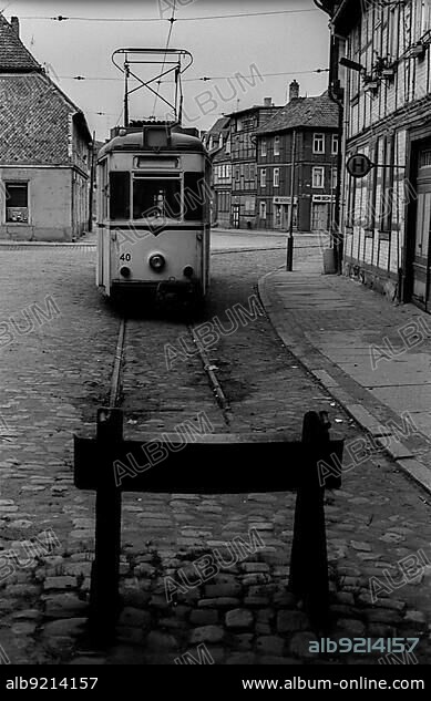 GDR, Halberstadt, 27.05.1988, bumper tram stop.