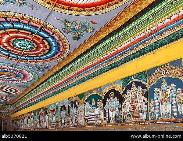 Mural art in the Srivilliputhur Andal temple, Srivilliputtur, Tamil Nadu, Tamilnadu, South India, India, Asia.