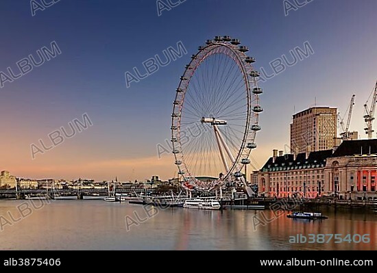 London Eye, Ferris Wheel on the River Thames, London, England, United Kingdom, Europe.