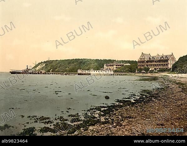 The beach and the hotel of Glücksburg; Schleswig-Holstein; Germany; Historic; digitally restored reproduction of a photochrome print from the 1890s; Europe.