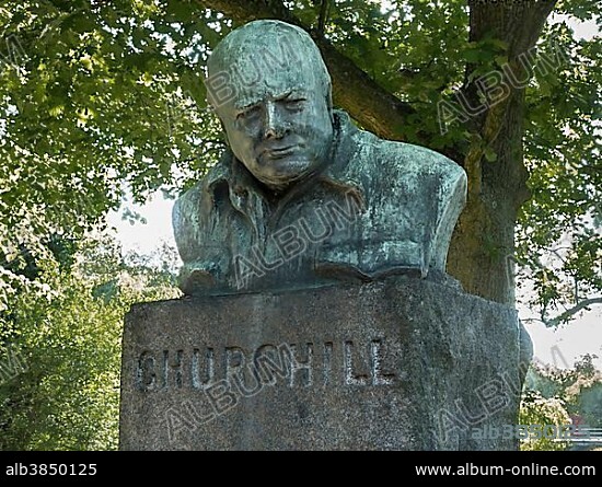 Monument to Winston Churchill, Churchill Park, Copenhagen, Denmark, Europe.