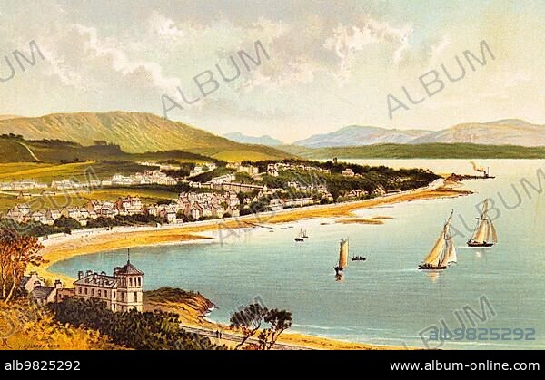 Small town Dunoon at the Clyde; district Argyll and Bute; inlet; firth of Clyde; highland; bay; sailing boats; mountains; sky; villa; coloured historical illustration 1889; Scotland; Great Britain.
