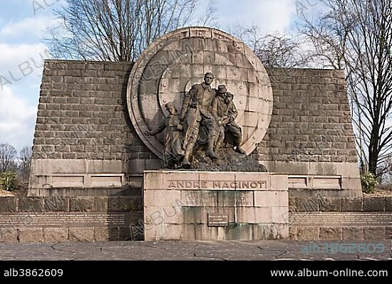 Monument to André Maginot, Battlefield of Verdun, First World War, Verdun, Grand Est, France, Europe.