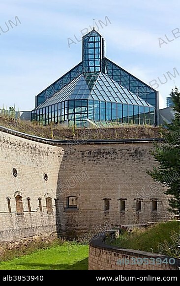 Musée d'Art Moderne Grand-Duc Jean, a modern building, also known as Grand Duke Jean Museum of Modern Art or Mudam, historic old Fort Thuengen fortress, European quarter, Kirchberg-Plateau, Luxembourg City, Europe, PublicGround.