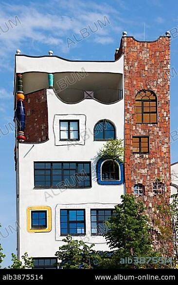 Luther-Melanchthon-Gymnasium, designed by Friedensreich Hundertwasser, Lutherstadt Wittenberg, Saxony-Anhalt, Germany, Europe.