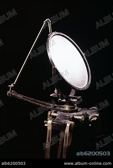 HELIOGRAFO USADO POR LOS DEFENSORES DE LA POSICION DE KUDIA TAHAR TETUAN PARA COMUNICARSE TELEGRAFICAMENTE CON EL EJERCITO ESPAÑOL - 1925.