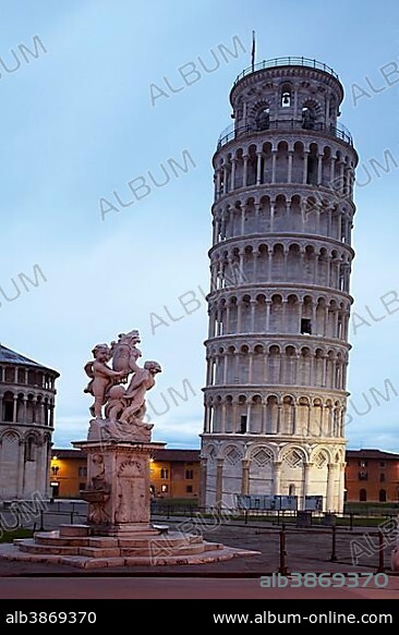 Campanile, Leaning Tower of Pisa, Pisa, Province of Pisa, Tuscany, Italy, Europe.