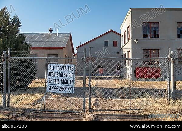Amarillo; Texas; A sign warns against trespassing at the historic helium plant; source of nearly all the worlds helium until World War II. The plant operated until the 1990s when the government decided to privatize the U.S. helium industry.
