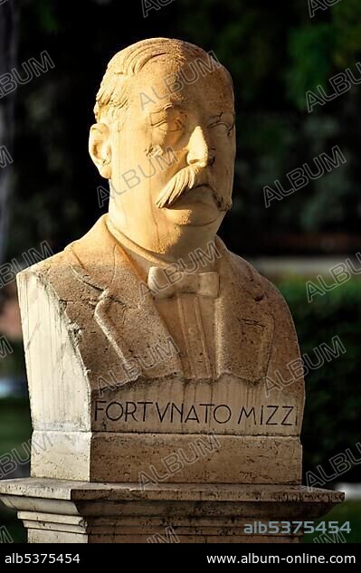Bust of Fortunato Enrico Mizzi, park of Villa Borghese, Rome, Lazio, Italy, Europe.