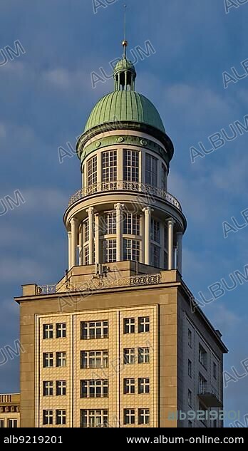 Post-war architecture of the GDR in early evening light, Frankfurter Tor, Friedrichshain district, Friedrichshain-Kreuzberg district, Berlin, Germany, Europe.