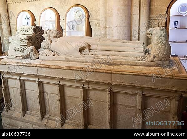 Athelstan Saxon King of the English, 927 to 939, fifteenth century memorial tomb, Malmesbury abbey, Wiltshire, England, UK.