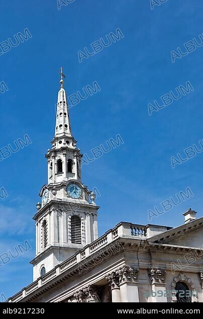 LONDON - JULY 27 : St Martin-in-the-Fields Church Trafalgar Square in London on July 27, 2013.