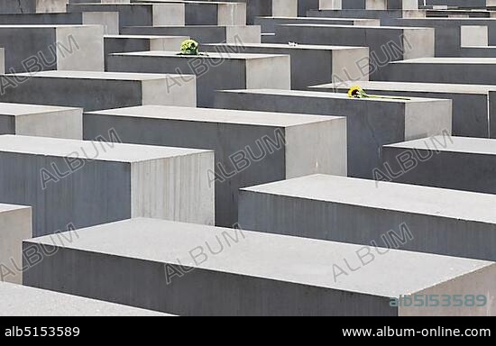 Holocaust Memorial, Memorial to the Murdered Jews of Europe, Berlin, Germany, Europe.