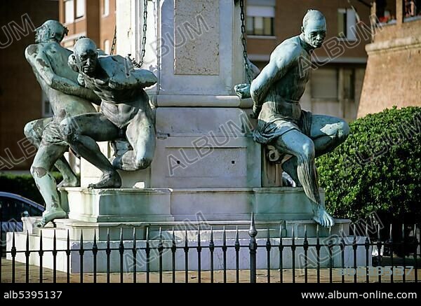 Statues of the Quattro Mori, "Four Moors", on the monument to Ferdinand I, Livorno, Tuscany, Italy, Europe.