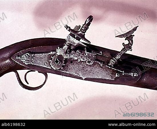 PISTOLA CON LLAVE SNAPHANCE.