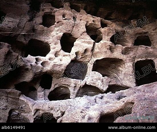 CENOBIO DE VALERON - GRANERO COLECTIVO DE LOS ANTIGUOS CANARIOS SITUADO EN LA MONTAÑA DEL GALLEGO EN SANTA MARIA DE GUIA.
