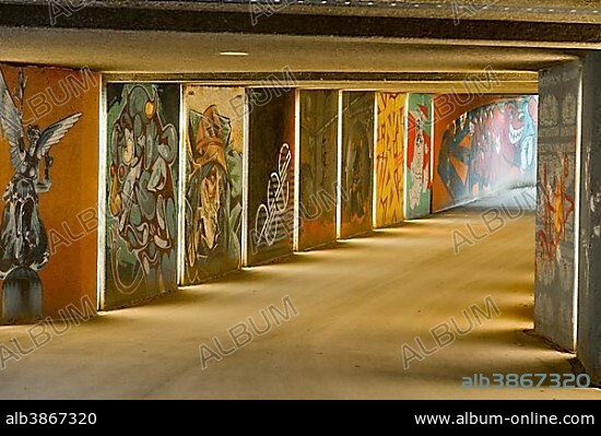 Pedestrian underpass with graffiti art, Maximilian Park, Munich, Upper Bavaria, Bavaria, Germany, Europe.
